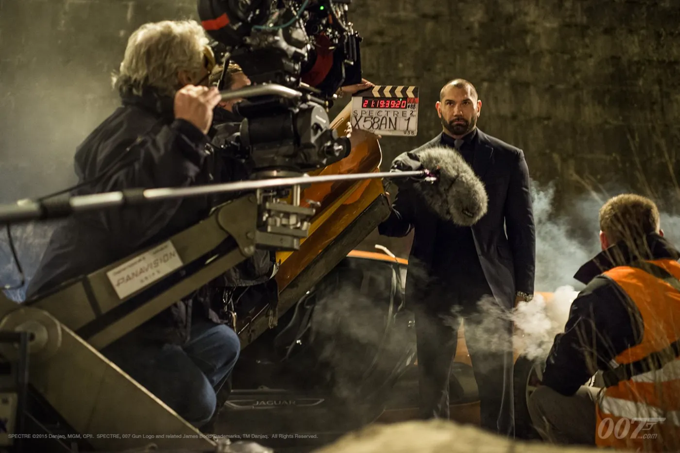 7717676-spectre.jpg