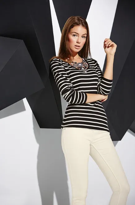 7348361-lidl-kolekcja-black-and-white-styczen.jpg