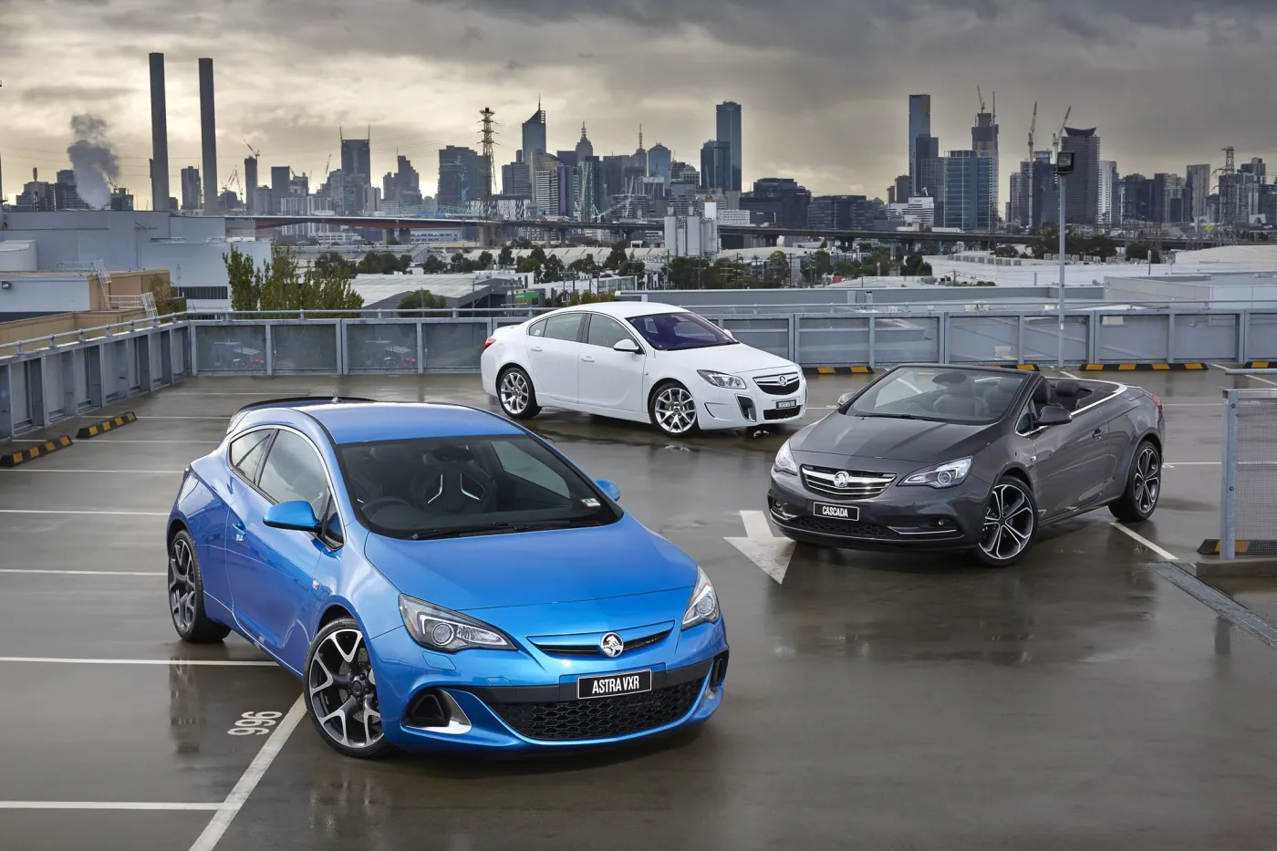 6278255-holden-astra-vxr-insignia-cascada-290257.jpg
