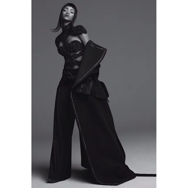 7435324-rihanna.jpg