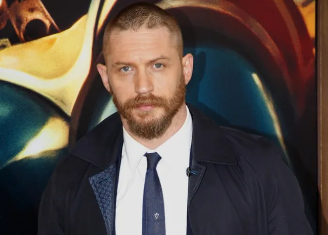 Co Tom Hardy zrobi ze 100 nabojami?