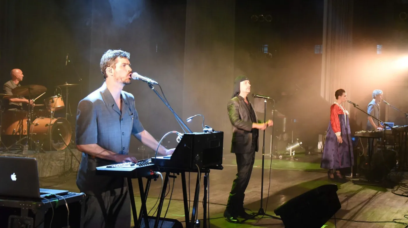8110764-laibach.jpg