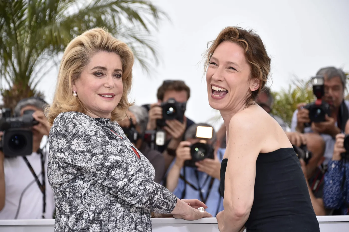 Emmanuelle Bercot i Catherine Deneuve w Cannes