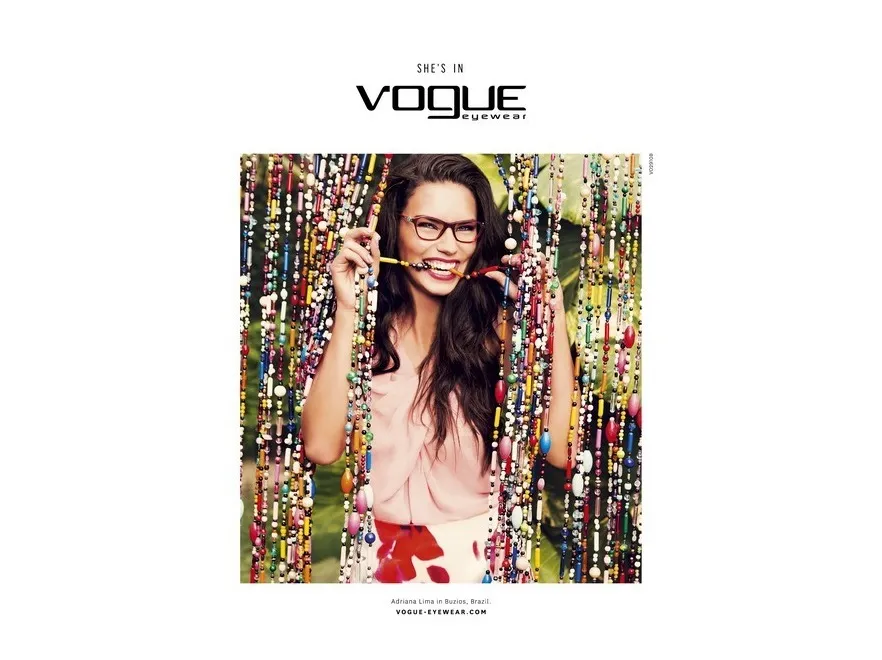 7823586-adriana-lima-w-kampanii-vogue-eyewear.jpg