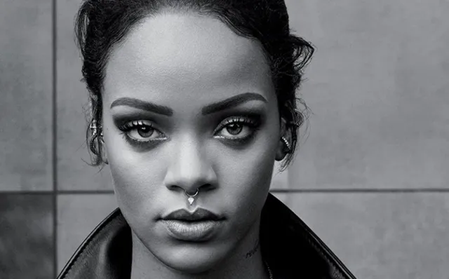 Rihanna każe na siebie czekać