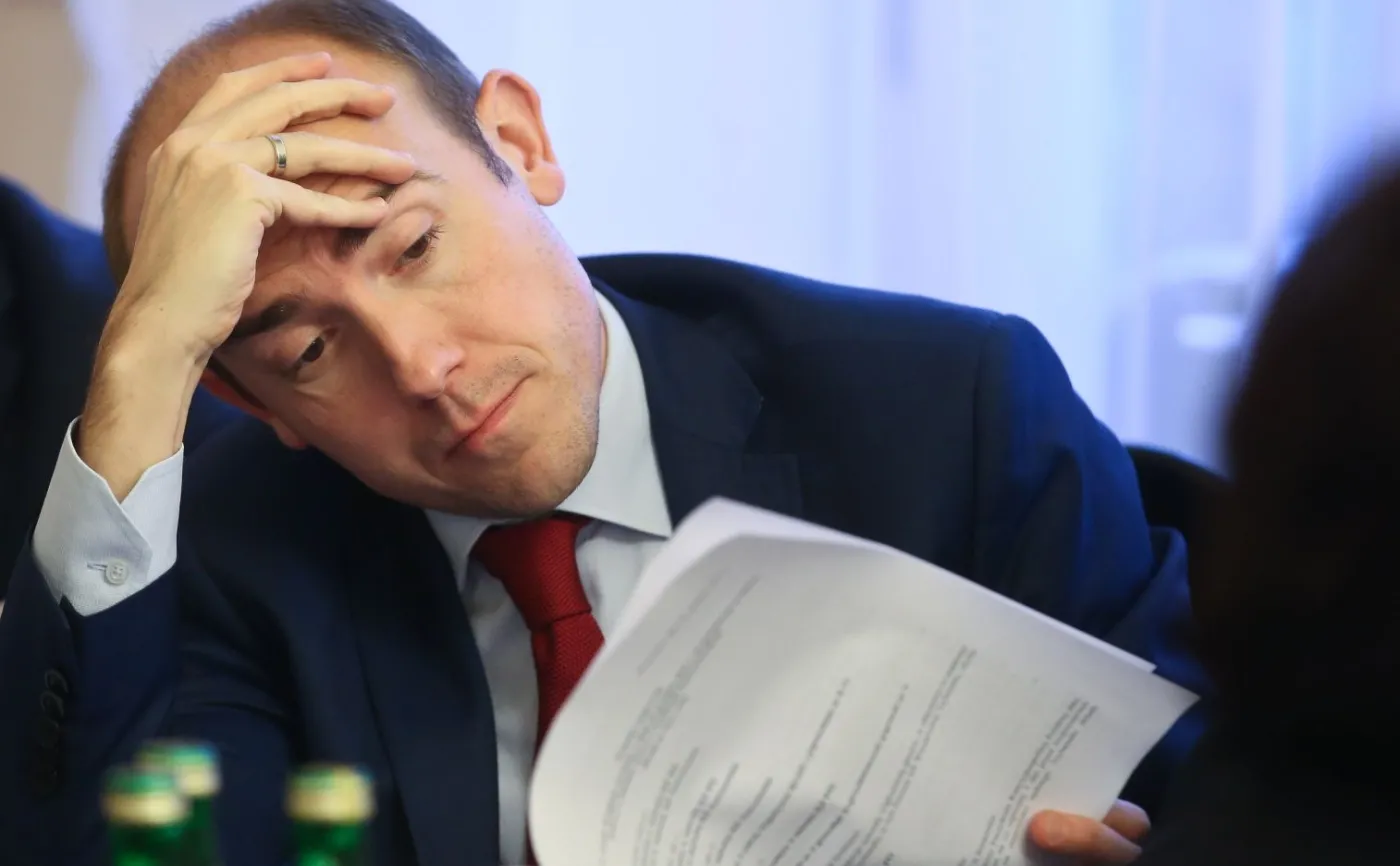 Poseł PO Borys Budka podczas posiedzenia sejmowej Komisji Ustawodawczej