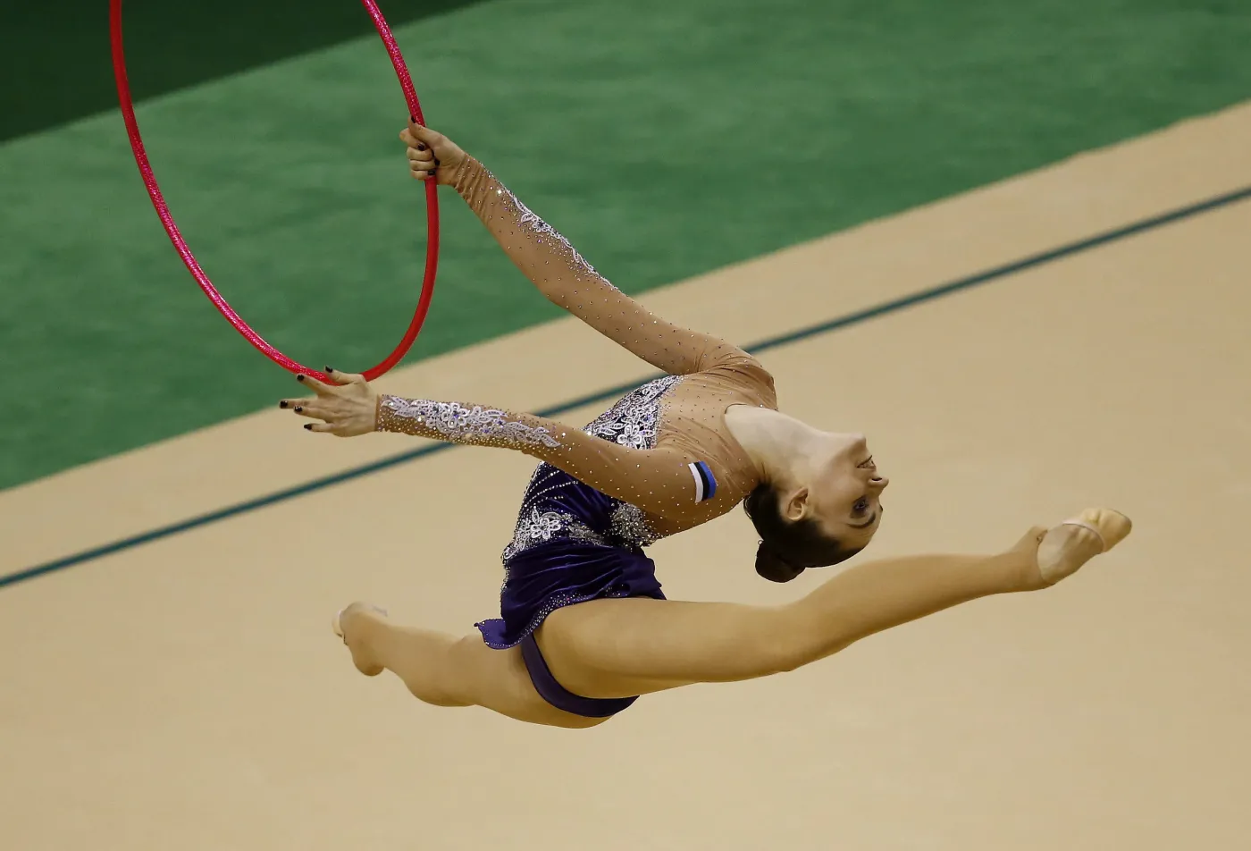 8962629-dziewczyny-z-gumy-walcza-o-olimpijskie.jpg