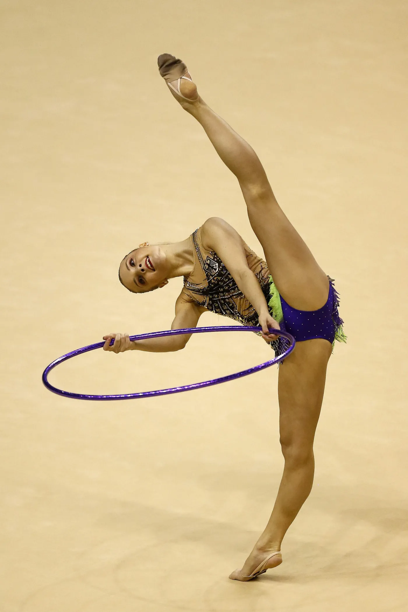 8962725-dziewczyny-z-gumy-walcza-o-olimpijskie.jpg