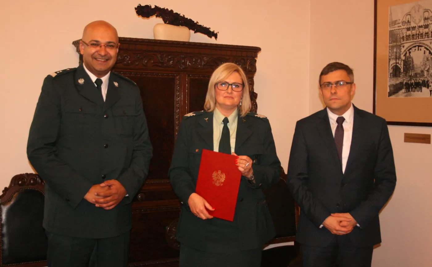 Alvin Gajadhur p.o Głównego Inspektora Transportu Drogowego, Anna Sokołowska-Olesik, nowa szefowa ITD w Katowicach i wojewoda śląski Jarosław Wieczorek