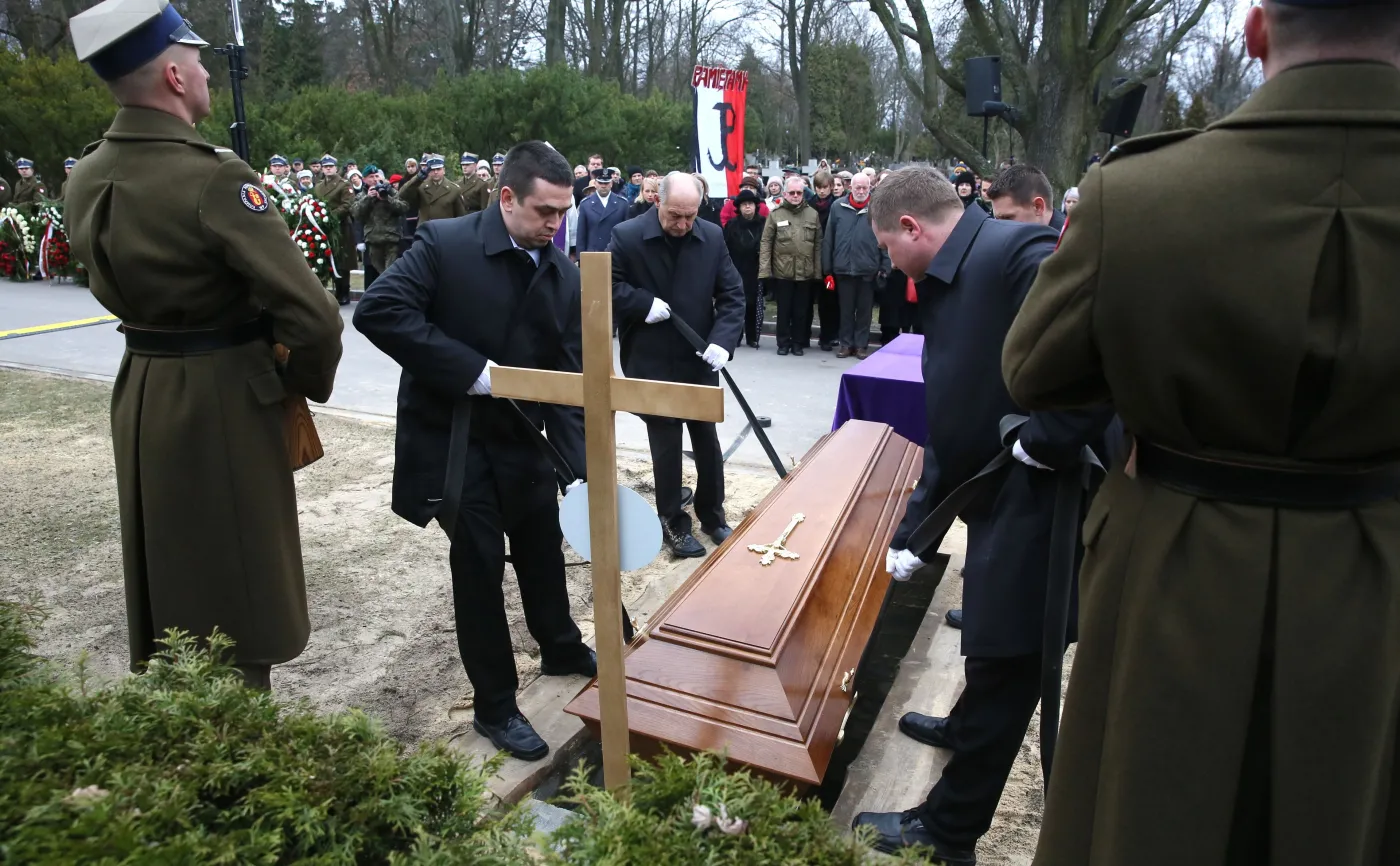 8741681-maria-stypulkowska-chojecka-laczniczka.jpg