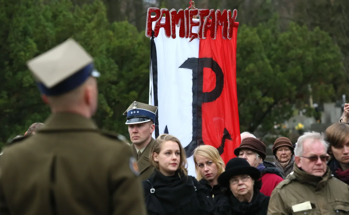 8741745-maria-stypulkowska-chojecka-laczniczka.jpg