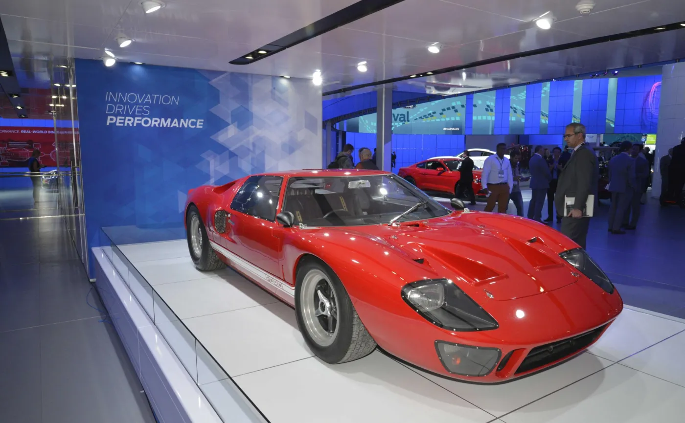 9379639-ford-gt.jpg