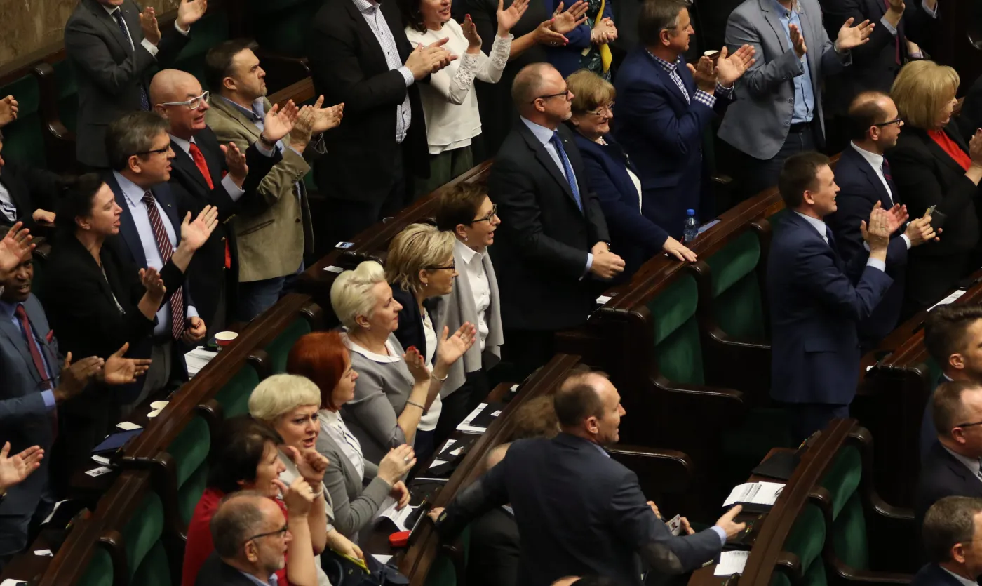 Opinia publiczna zapozna się nagraniami z monitoringu z Sejmu?