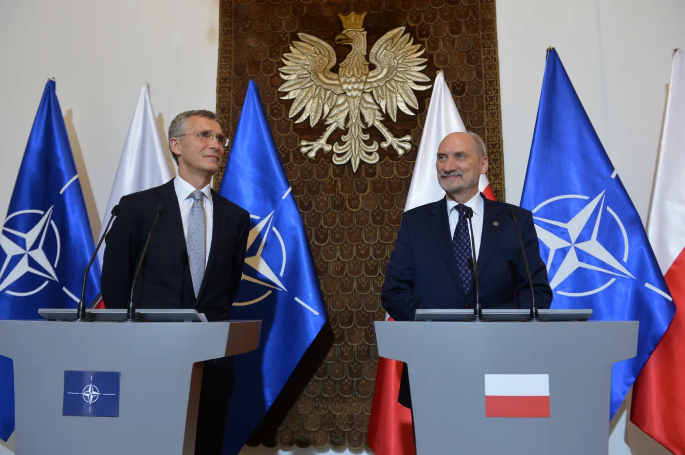 Macierewicz i Stoltenberg na konferencji prasowej 