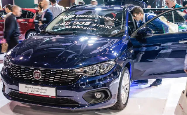 Nowy fiat tipo hatchback i kombi to najtańsze auta kompaktowe w Polsce. Także z LPG. ZNAMY oficjalne CENY