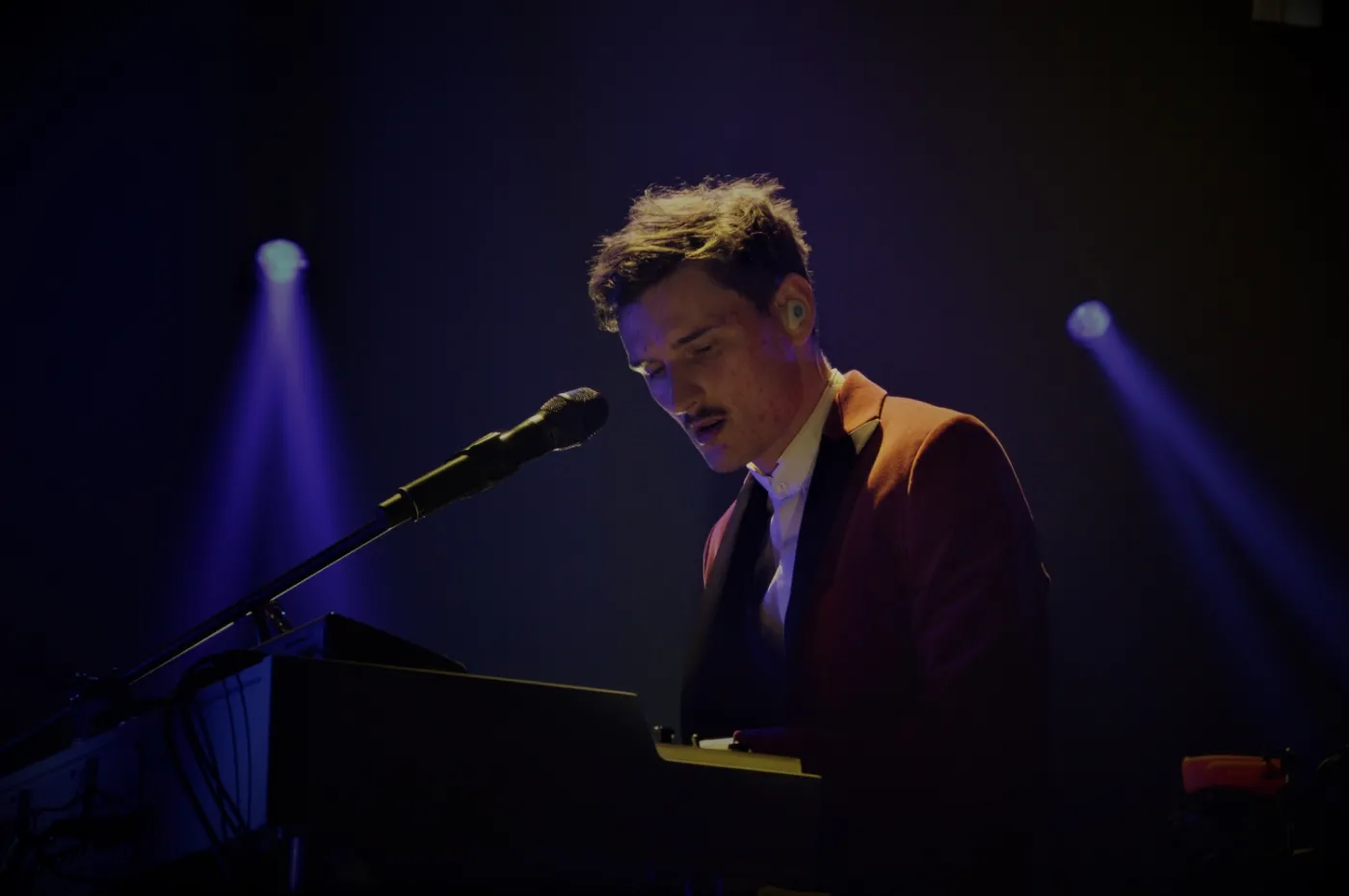 9693747-dawid-podsiadlo-koncert-na-warszawskim.jpg