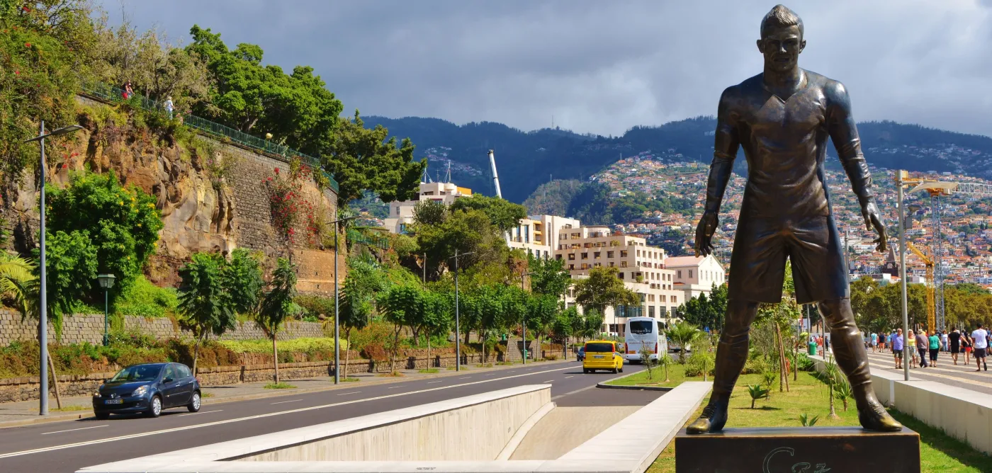 Turcja, Madera, Hiszpania. Gdzie wybrać się na wakacje w roku 2017?