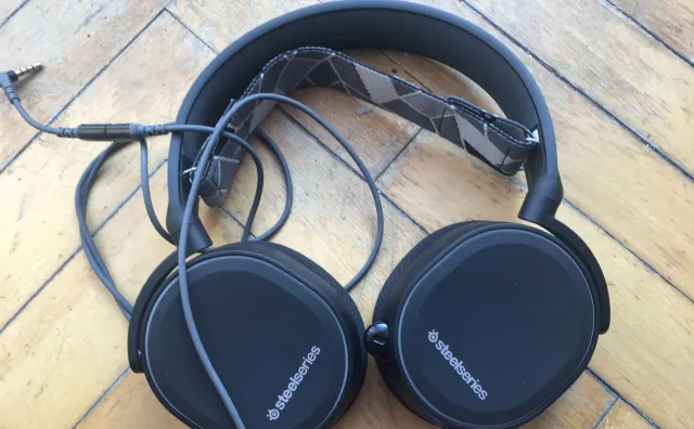 Nowy zestaw słuchawkowy dla graczy. Jak sprawdza się Arctis 3 od Steelseries? [Recenzja]