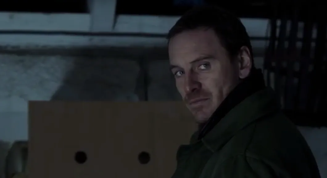 Michael Fassbender w filmie "Pierwszy śnieg"
