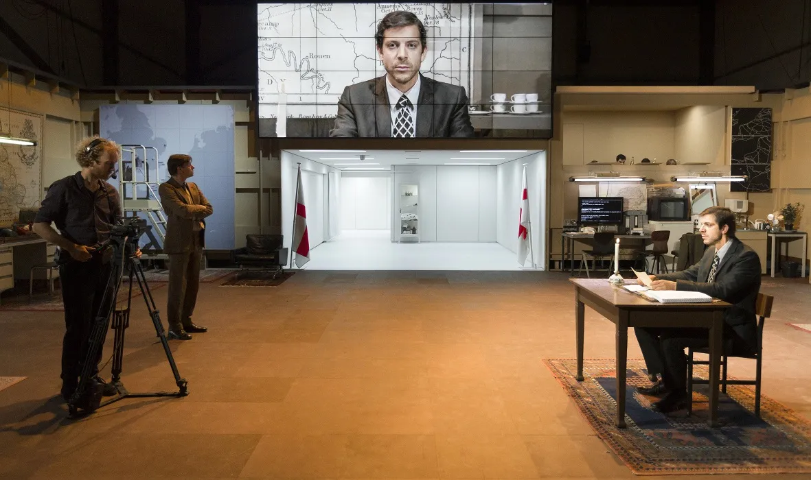 Na festiwalu będzie pokazany spektakl holenderskiego reżysera Ivo van Hove "Kings of War", fot. Jan Versweyveld
