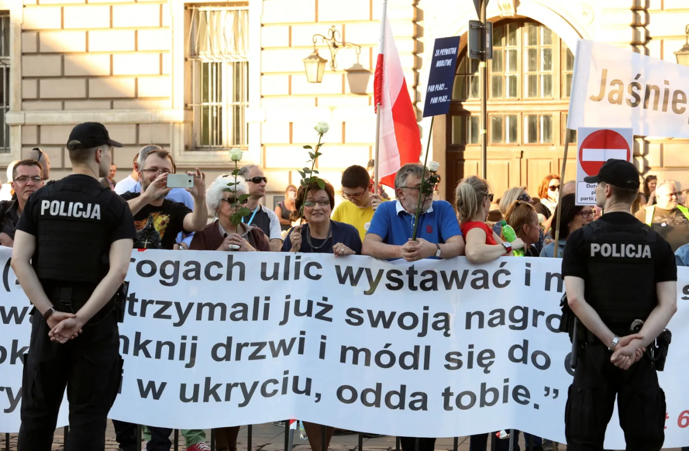 10160547-wawel.jpg