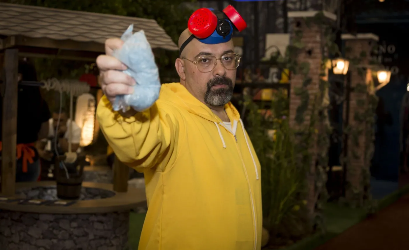 Naśladowca postaci z serialu Breaking Bad