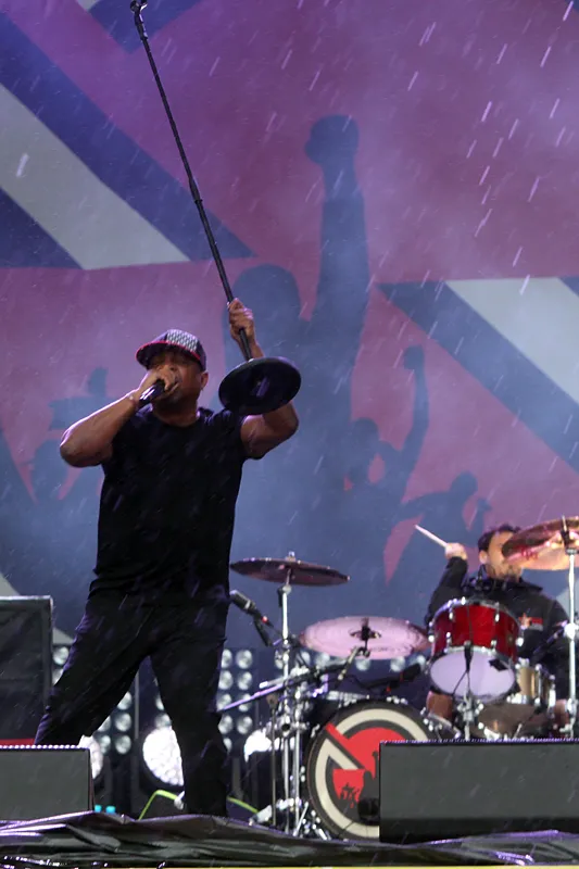 10275452-prophets-of-rage-na-festiwalu-open-er.jpg
