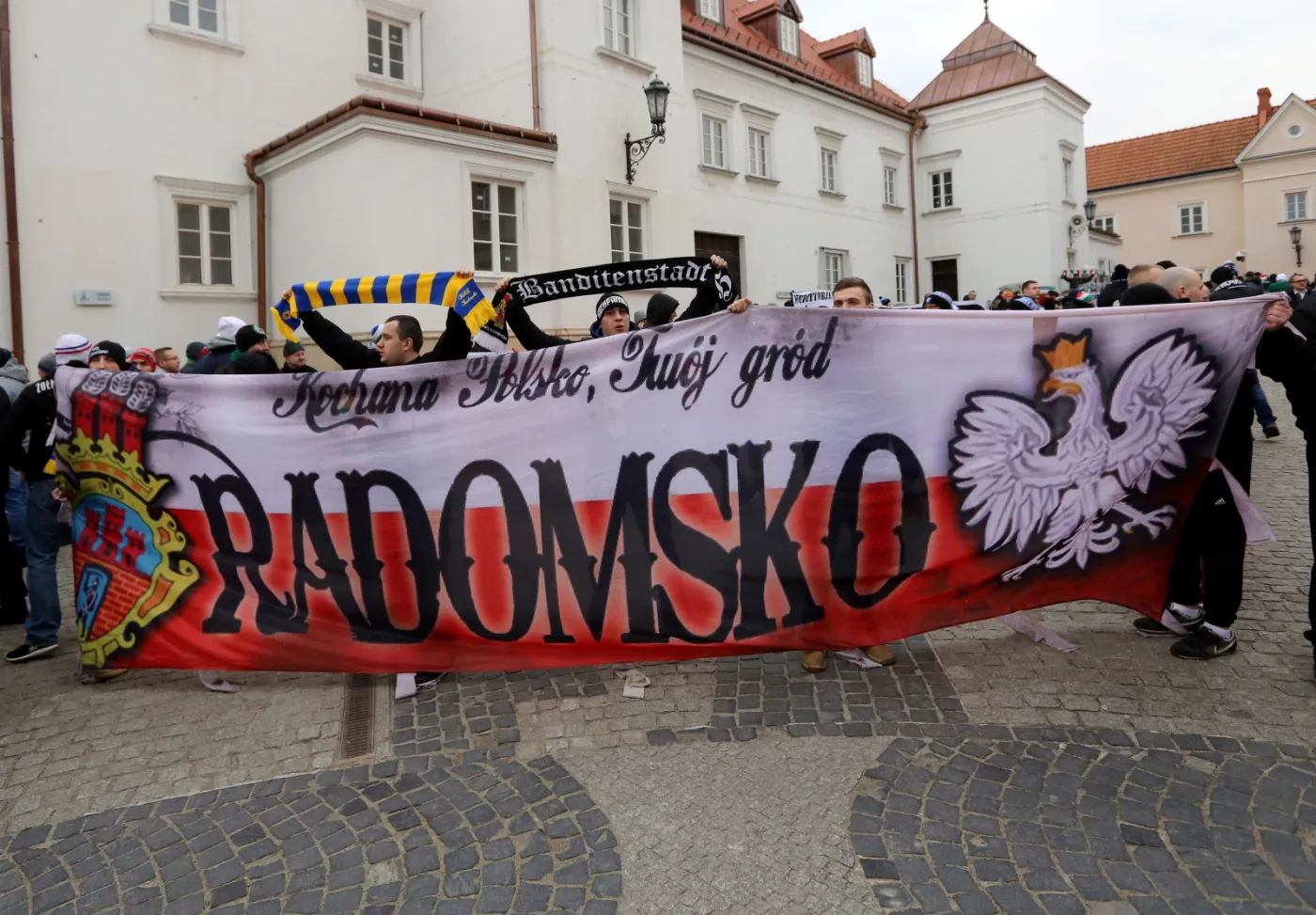 10710293-do-czestochowy-przybyla-x-ogolnopolska.jpg