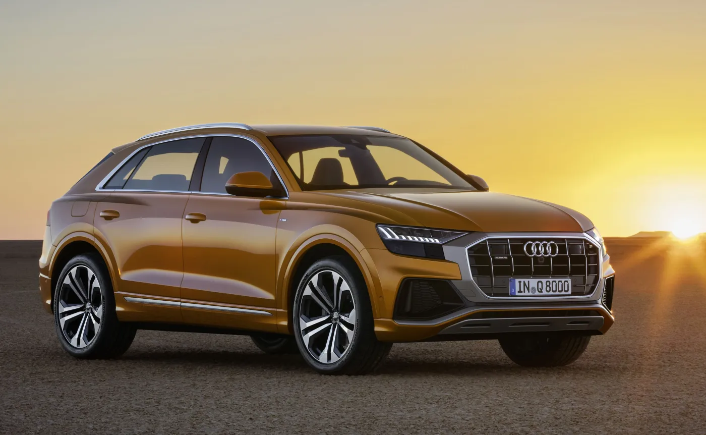 11013746-audi-q8.jpg
