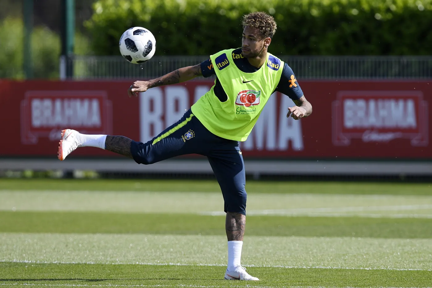 Pele: Brazylia ma świetnych piłkarzy, ale nie ma wybitnego zespołu