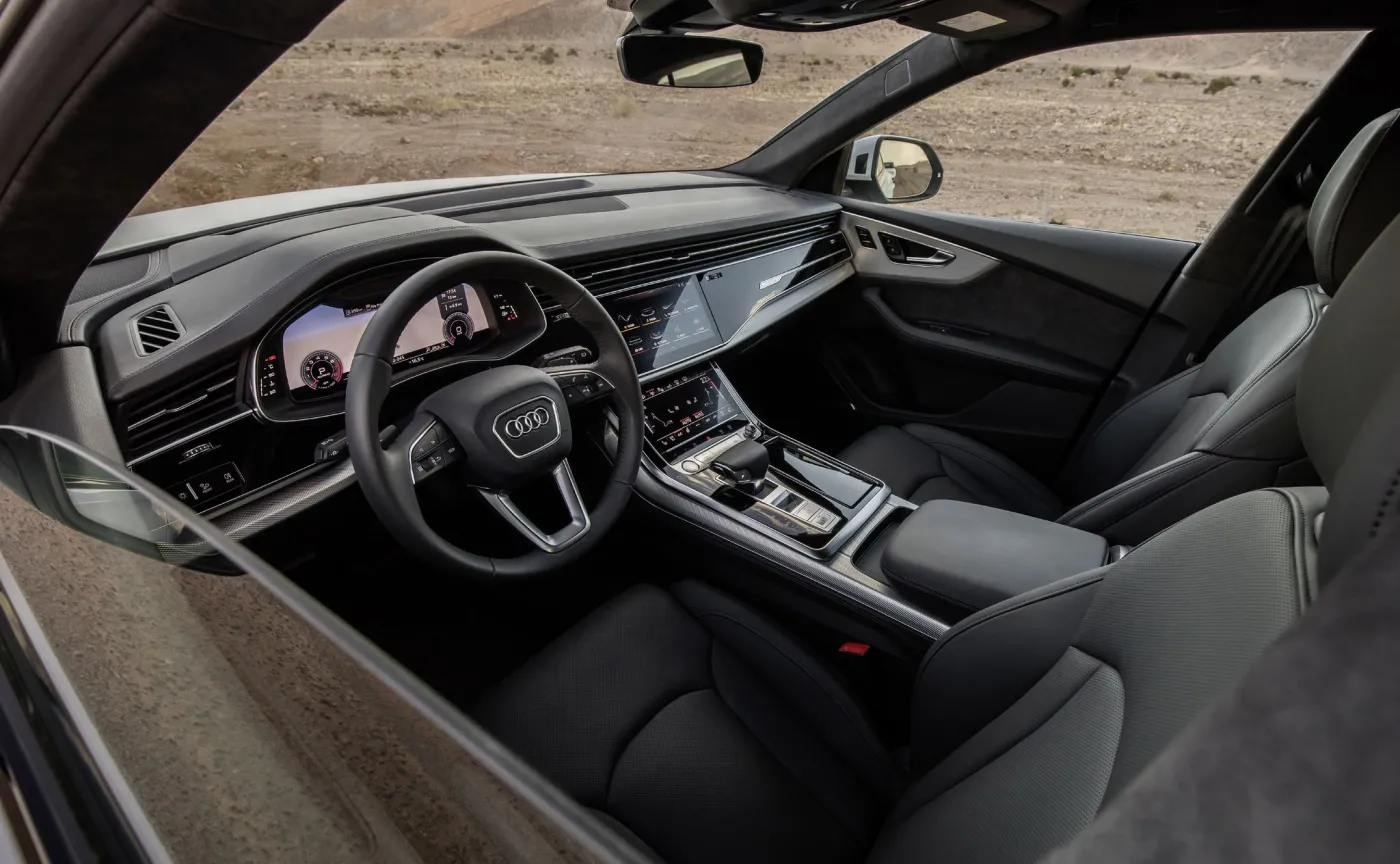 11164782-audi-q8.jpg