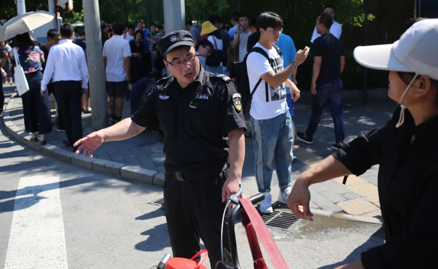 Najpierw próba samopodpalenia, teraz wybuch przed ambasadą USA w Pekinie. Zidentyfikowano podejrzanego