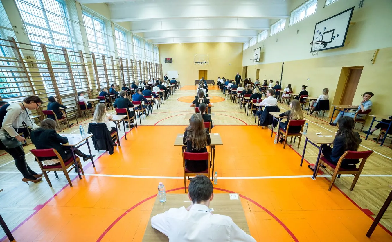 Szef CKE: Jedna trzecia maturzystów to osoby, które ponownie przystępują do egzaminu
