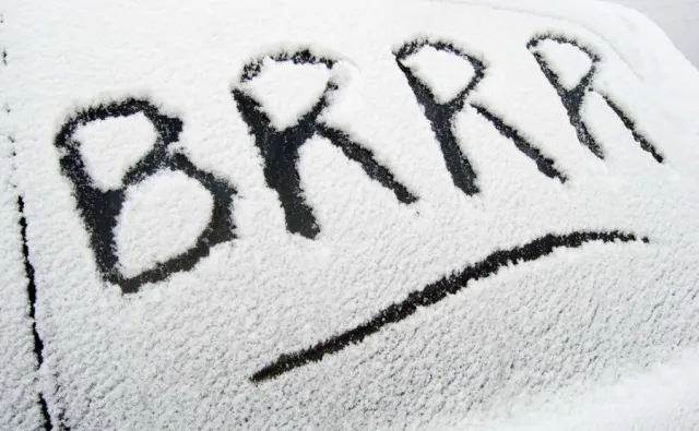 Dziś zaatakuje mróz. Zobacz, jak uratować i uruchomić samochód