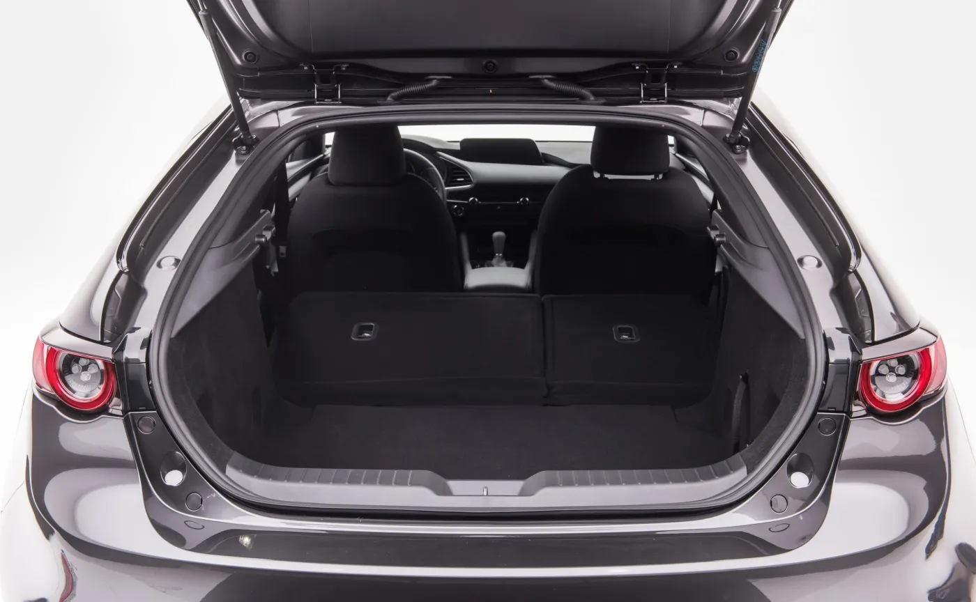 11877219-mazda-3.jpg