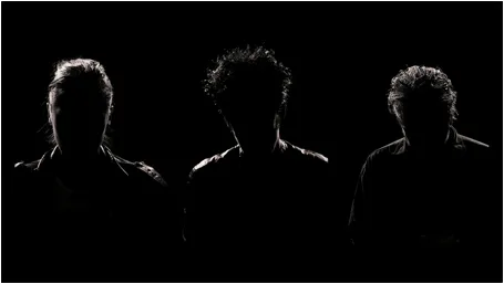 To jest zespół Black Rebel Motorcycle Club