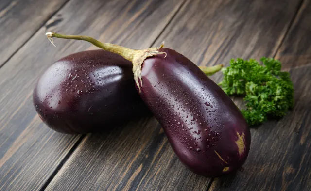 Ma więcej błonnika niż jabłka! Zdrowotna moc bakłażana