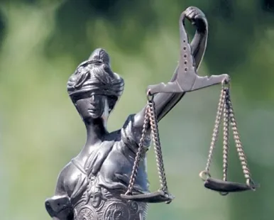 Sąd: przejęcie najmu mieszkania - nie po zmarłym partnerze homoseksualnym