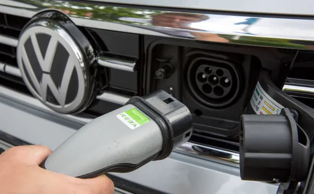 Volkswagen zbuduje gigantyczną sieć ładowania aut elektrycznych. Koncern inwestuje w Polsce