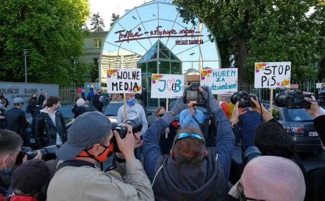 Afera z Trójką. Ministerstwo Prawdy z Myśliwieckiej 3/5/7 [OPINIA]