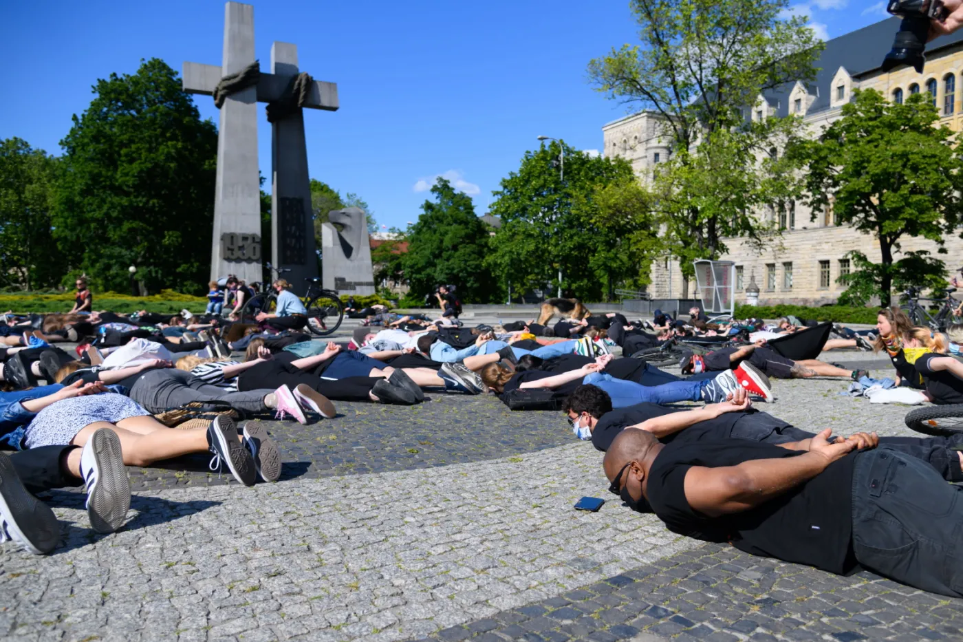 "Black Lives Matter" w Poznaniu. Marsz pamięci George'a Floyda