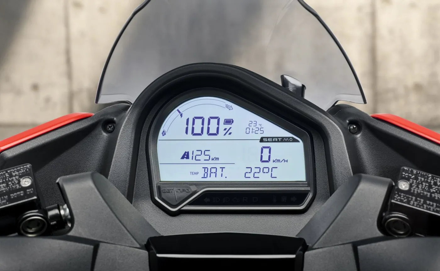 seat-mo-28078460.jpg