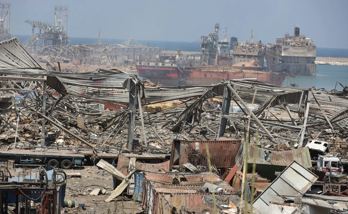 Prezydent Libanu: Obca ingerencja możliwą przyczyną wybuchu w Bejrucie