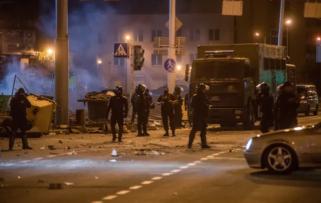 Powyborcze protesty na Białorusi. Media: Zatrzymany 25-latek zmarł w szpitalu