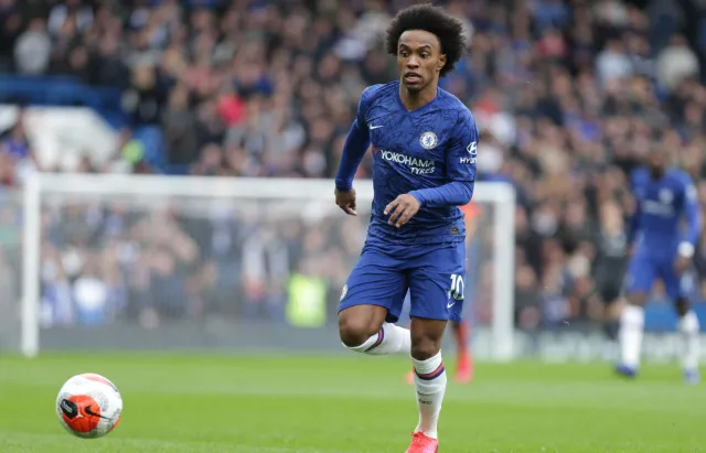 Po siedmiu latach w Chelsea Willian przechodzi do lokalnego rywala