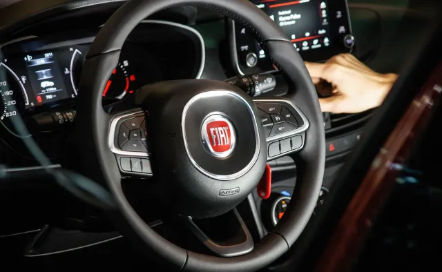 Fiat Tipo tanieje zawrotnie. Nocny cud nad Wisłą zaskoczy kierowców