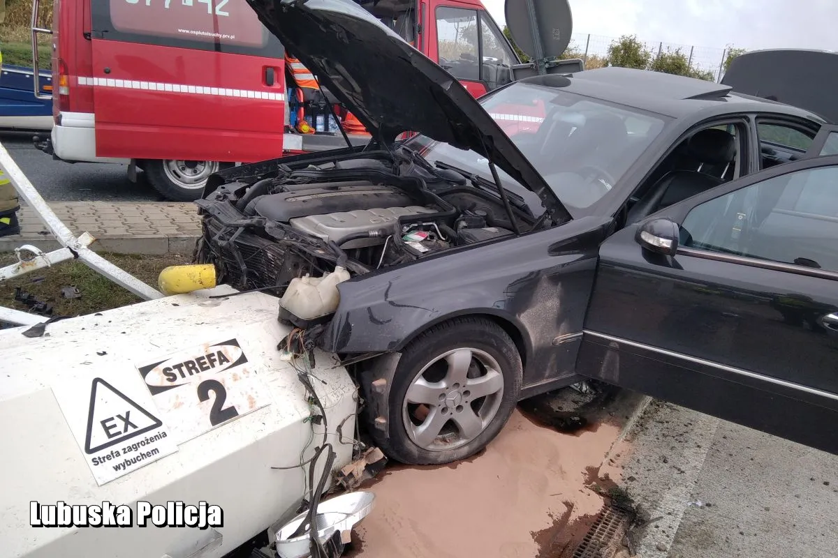 policja-28248587.jpg