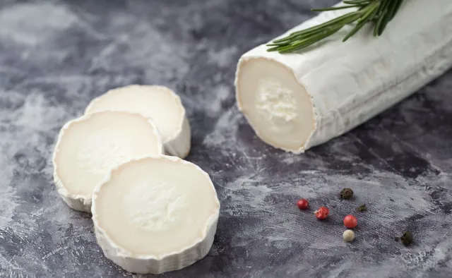 Bakterie w serze kozim. GIS wycofuje produkt