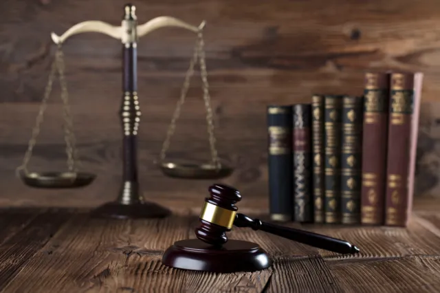 W sądach ponad 200 skarg na kary za łamanie obostrzeń epidemicznych