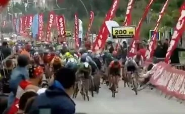 Potworna kraksa na czwartym etapie wyścigu Dookoła Turcji